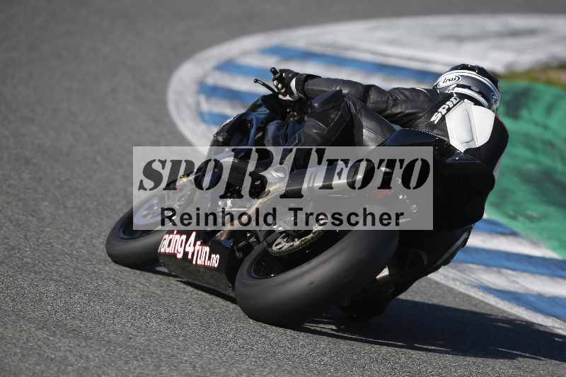 /Archiv-2024/02 29.01.-02.02.2024 Moto Center Thun Jerez/Gruppe blau-blue/backside